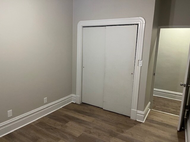 Building Photo - 3460 Giles Ave