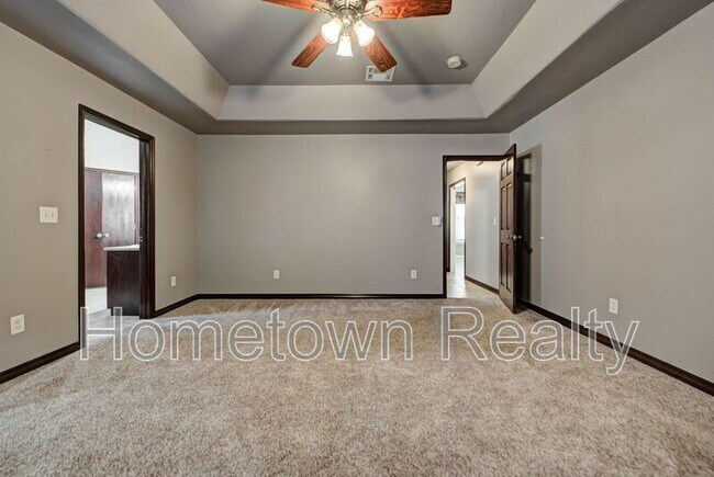 Building Photo - 4214 Topaz Cir