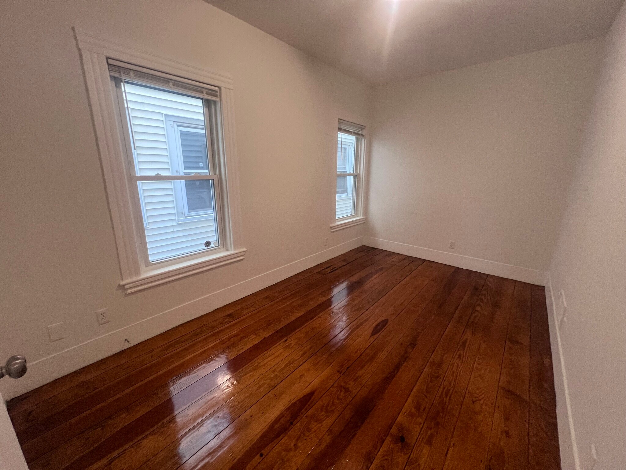 Building Photo - 58 Brookside Ave