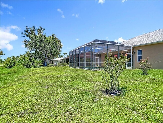 Building Photo - 168 Fairway Rd