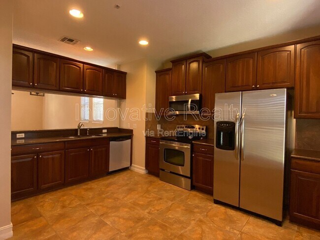 Building Photo - 4817 San Marino Cir