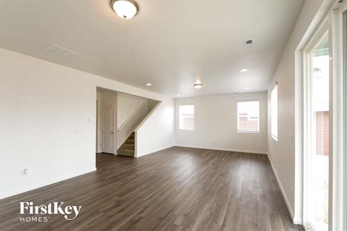 Building Photo - 14643 Normande Dr