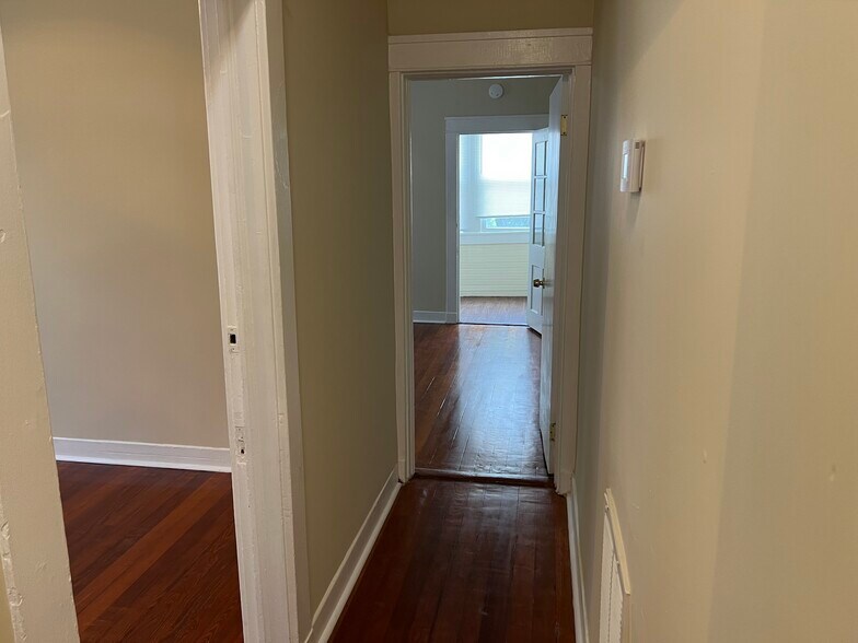 Building Photo - 4411 Cleveland Ave