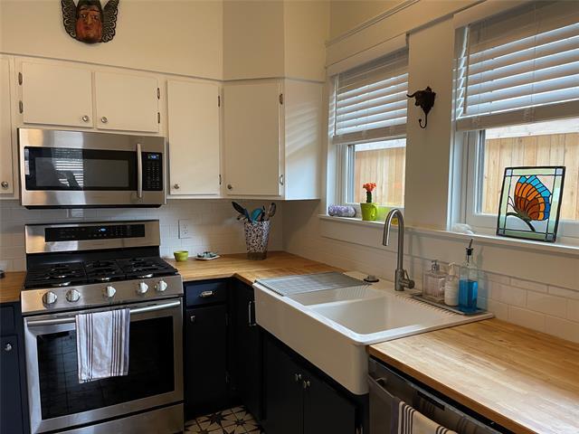 Building Photo - 5715 Velasco Ave