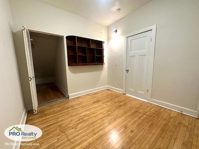 Building Photo - 201 20th Ave NE