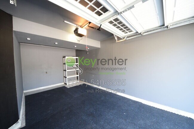 Building Photo - 49 Manilla Cir