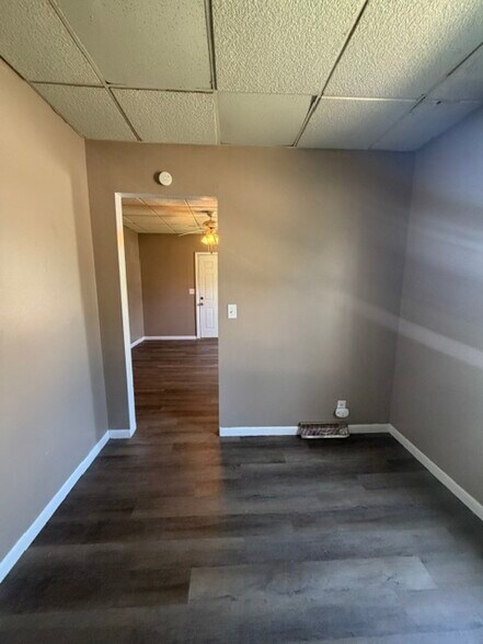 Building Photo - 724 Elizabeth St