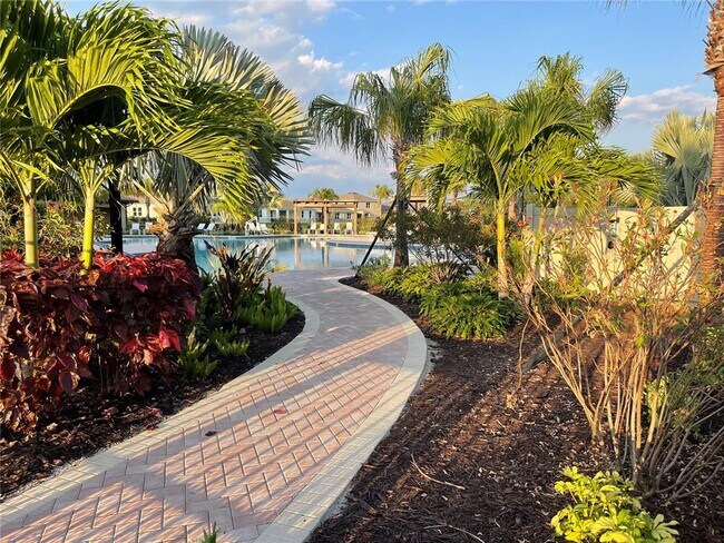 Building Photo - 5105 Sultana Cv