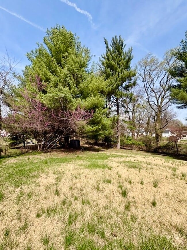 Building Photo - 6007 Crawford Dr