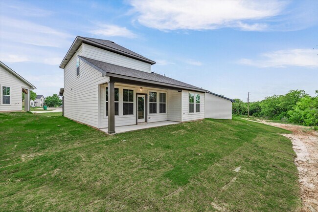 Building Photo - 1207 Chestnut Ct