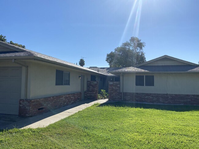 Building Photo - 3016 Delta Ave