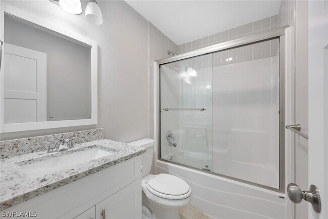 Building Photo - 4862 Regal Dr