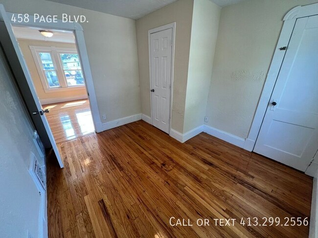 Building Photo - 458 Page Blvd