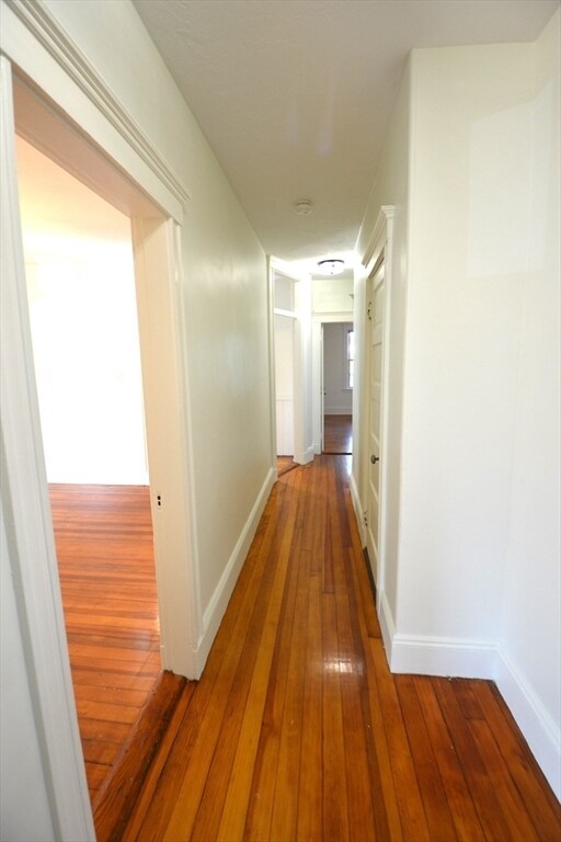 Building Photo - 82 Montebello Rd