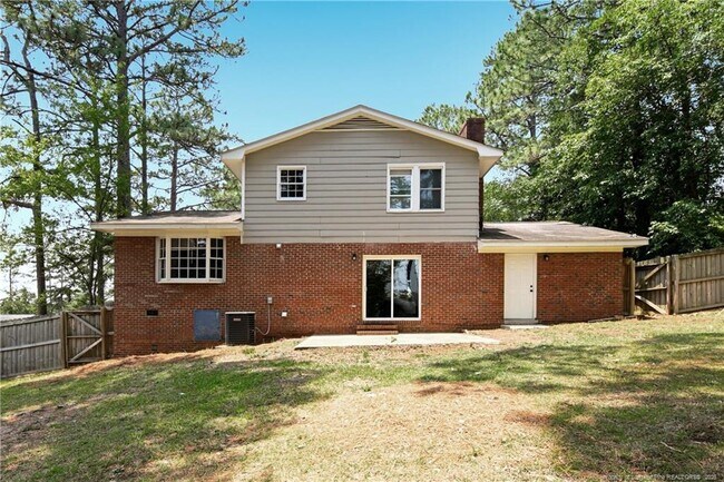 Building Photo - 3512 Rolls Ave