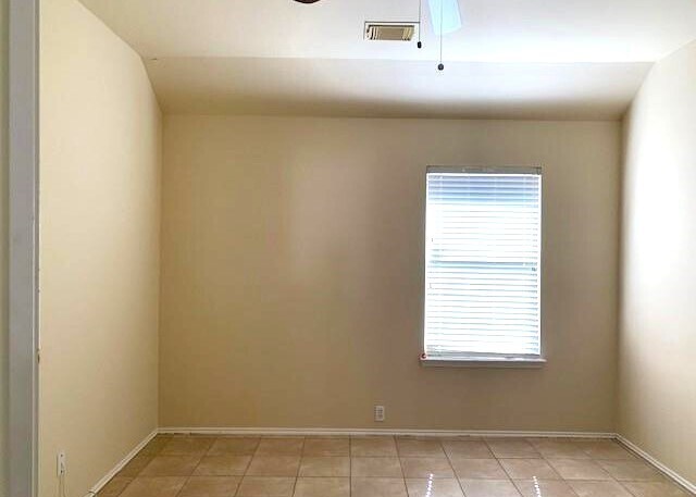 Building Photo - 11014 Redhaven Ct