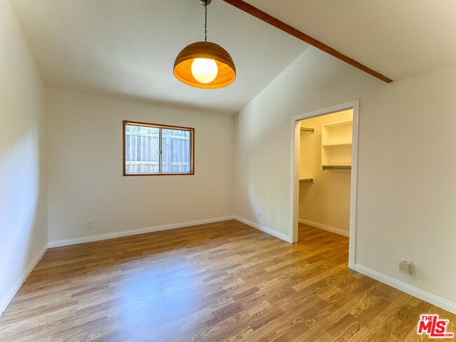 Building Photo - 3124 Veteran Ave