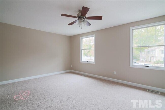 Building Photo - 7705 Sandra Ln