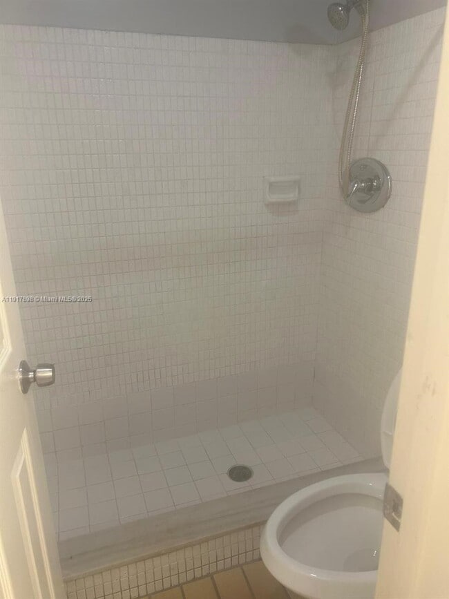 Building Photo - 4030 NW 30th Terrace