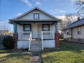 Building Photo - 117 S Homer St