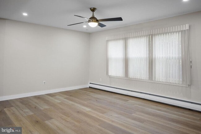 Building Photo - 1280 Wick Ln