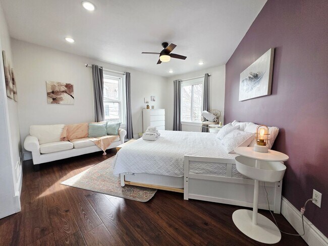 Building Photo - 9 Bailey Ave