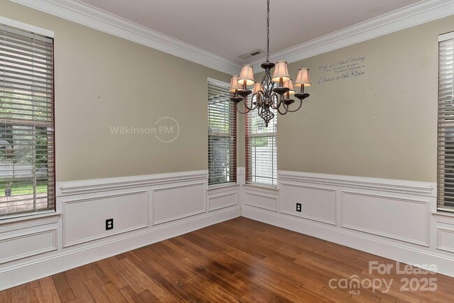 Building Photo - 13835 Cedar Pond Cir