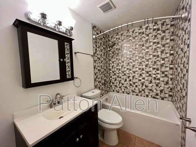 Building Photo - 45 High Meadow Rd