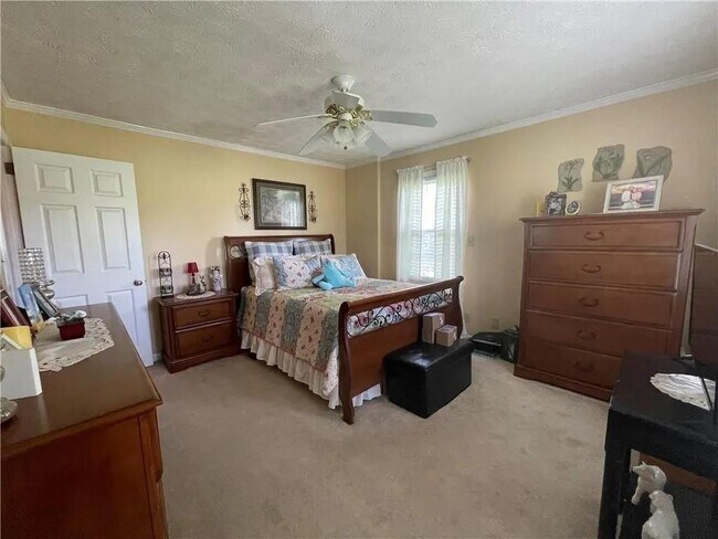 Building Photo - 3633 Loganville Hwy SW