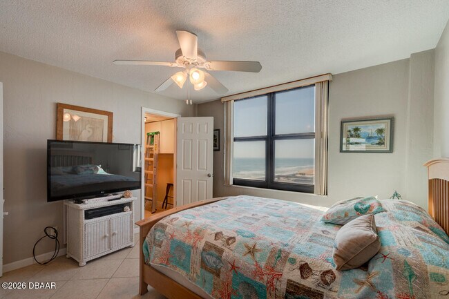 Building Photo - 915 Ocean Shore Blvd