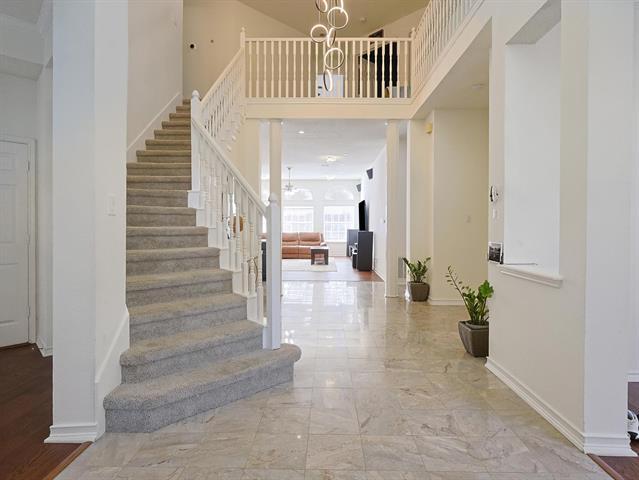 Building Photo - 501 Halifax Ln