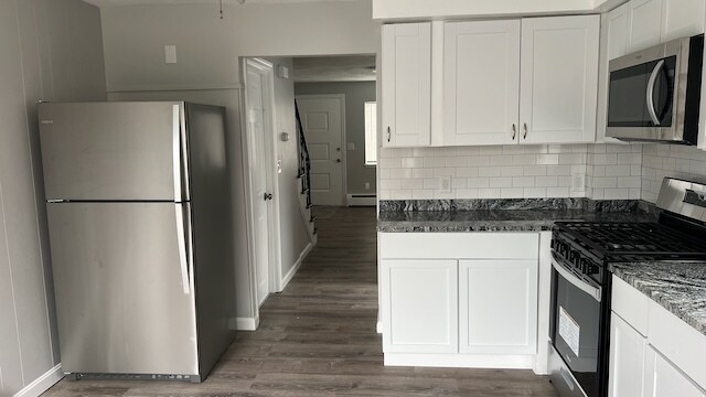 Building Photo - 15 Barrows St