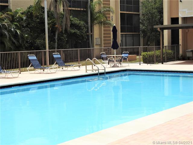 Building Photo - 8401 SW 107th Ave