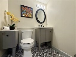 Building Photo - 51 Wildwood Ln