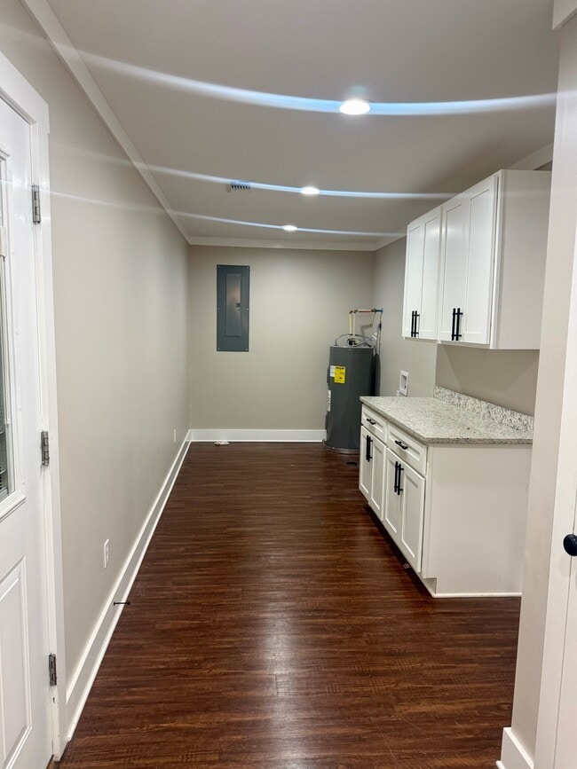 Building Photo - 341 Meadow Lark Dr