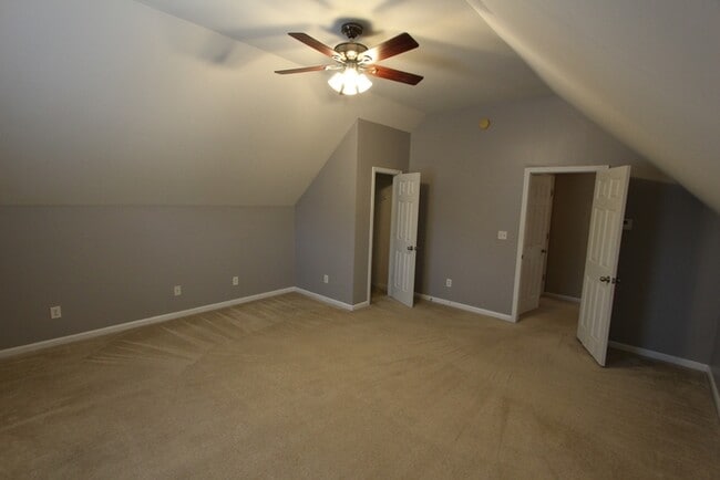 Building Photo - 663 Winding Branch Rd