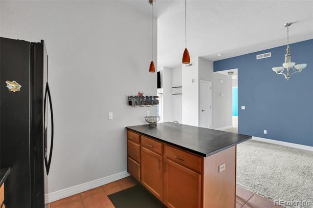 Building Photo - 209 Quebec St