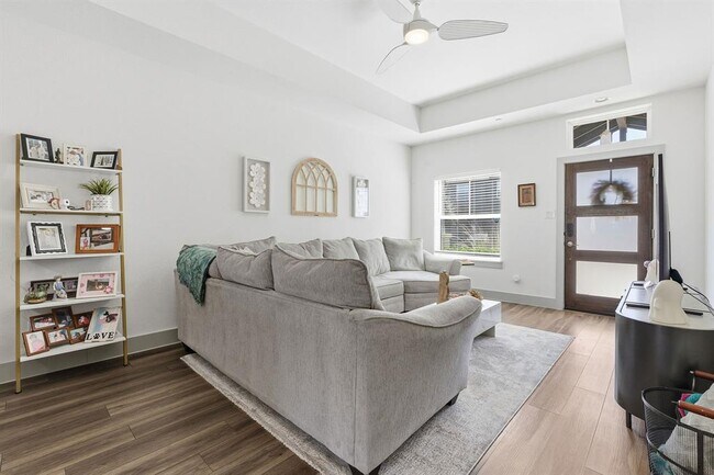 Building Photo - 2173 Local Rebel Lp