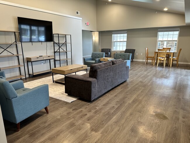 Group Home Living Room - Woodside Prairie Apartments and Townhomes