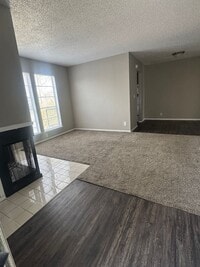 Building Photo - 2417 E 55th Pl