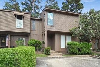 Building Photo - 3230 Poe Dr