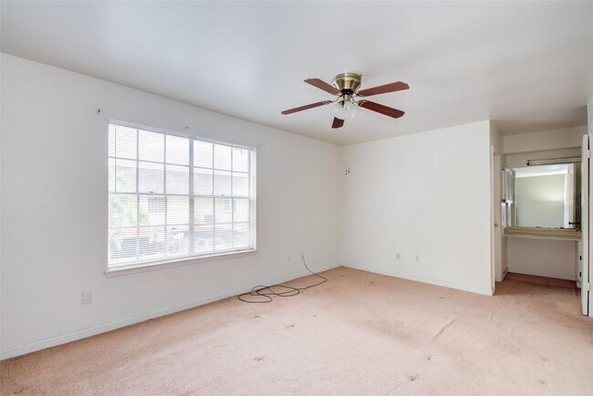 Building Photo - 4124 Belle Park Dr