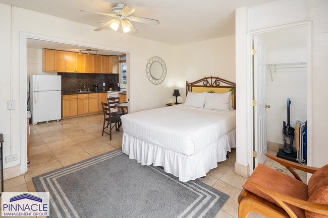 Building Photo - 240 Lili?uokalani Ave