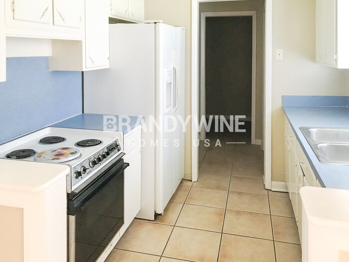 Building Photo - 5906 Marty Ct