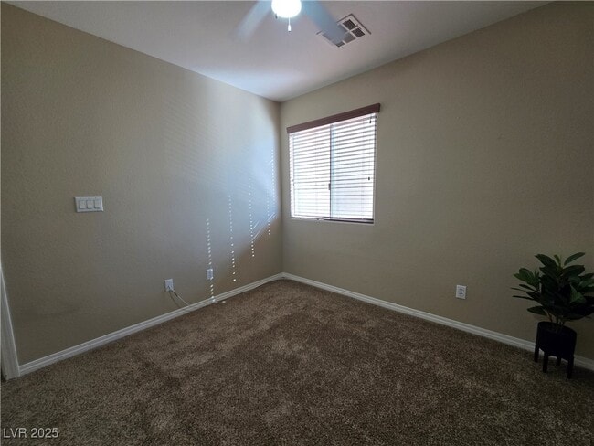 Building Photo - 7345 Linaria Rd