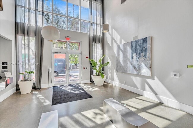 Building Photo - 133 NE 2nd Ave