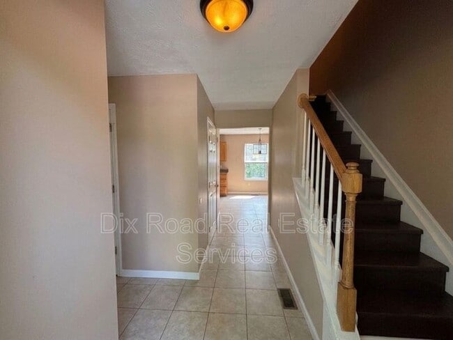 Building Photo - 1194 Poplar Hill Dr