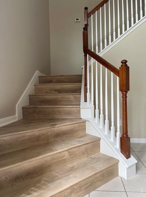 Building Photo - 2522 Oakthorn Ct