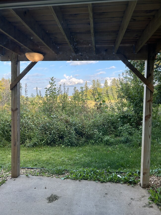 Building Photo - 1035 Petra Ct SW