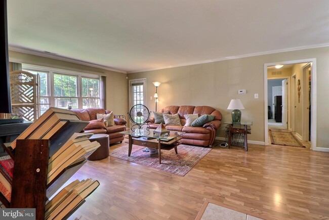 Building Photo - 1807A Sedgefield Dr